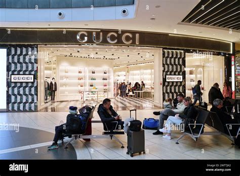 gucci rome opening hours|Shops and Duty Free at Fiumicino Airport.